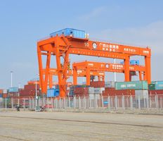 přístav Qinzhou, Čína