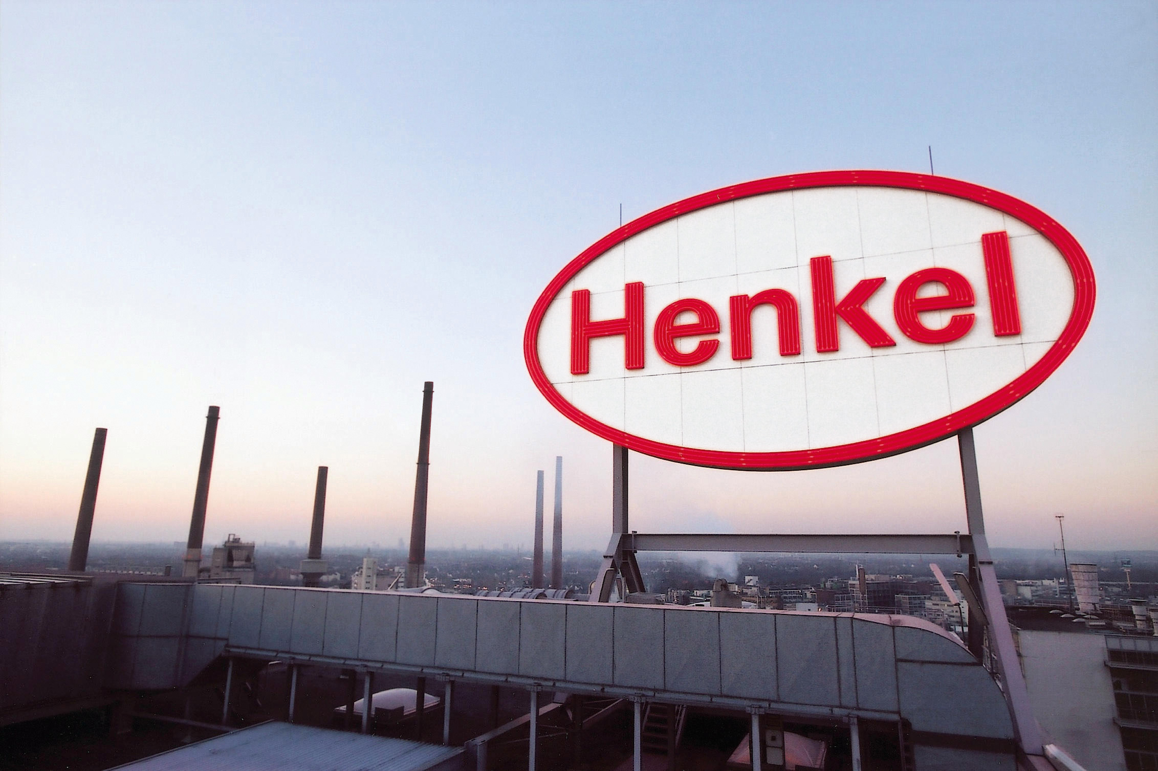 Společnost Henkel si vyměňuje s obchodním řetězcem Lidl skoro 100 % dokladů pomocí EDI komunikace